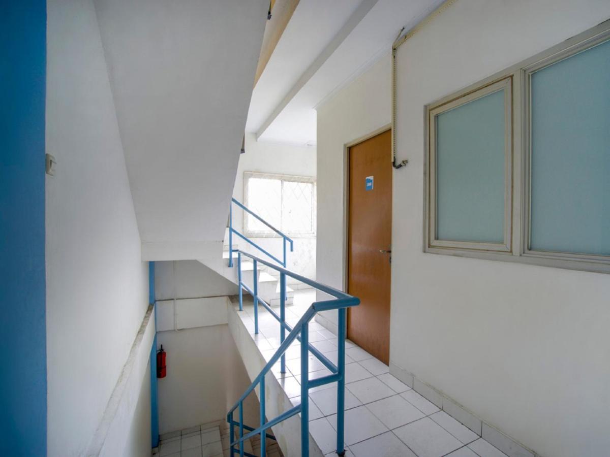 Oyo 3754 Prosperity Mansion Jacarta Exterior foto