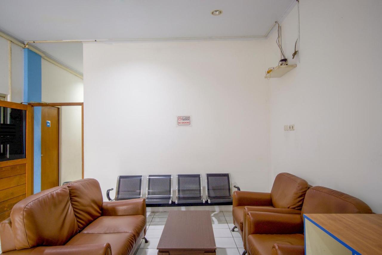 Oyo 3754 Prosperity Mansion Jacarta Exterior foto